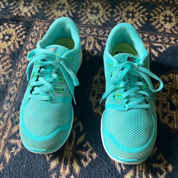 Nike Free 5.0 Women’s size 6.5 - Picture 2 of 6